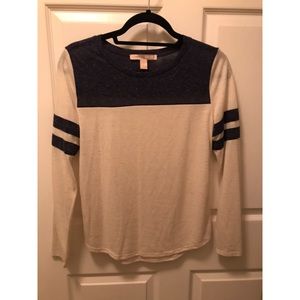 Long sleeve shirt